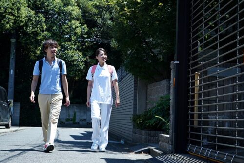 老人苦手だった妻が糞ジジイに寝取られ中出しされまくっていた 通野未帆