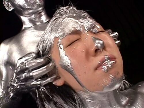 パイパン美少女金粉フィスト