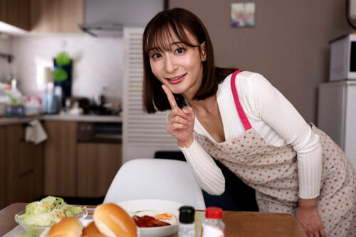 【VR】天井特化アングルVR ～これが僕と兄嫁の秘密～ 足立友梨