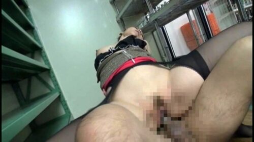 パートのおばさんたちは欲求不満で新人バイト君の若い体を狙ってる！ 8時間BEST