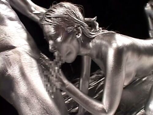 パイパン美少女金粉フィスト