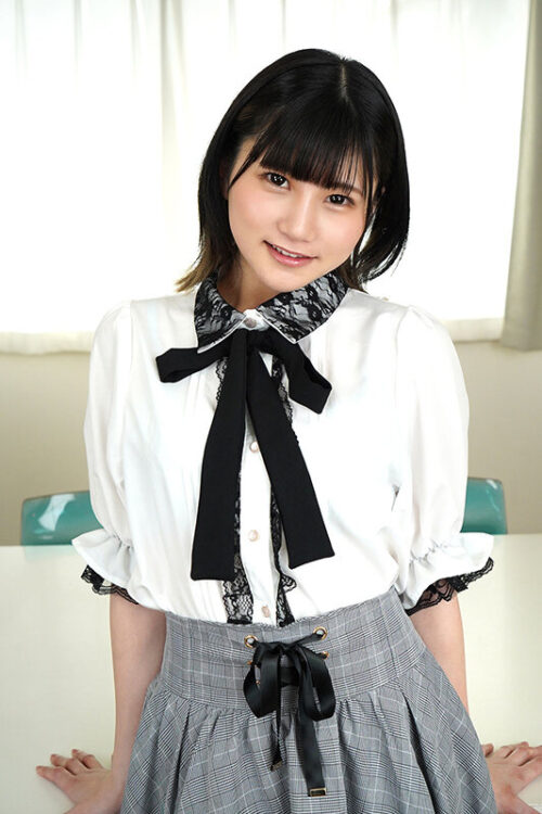 【VR】かんたんなアルバイト 同じ大学に通う年下お嬢様は僕の体をオモチャの様に扱い繰り返し繰り返しイキ乱れる 川村ゆい