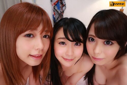 【VR】3人の姉が朝・昼・晩。ところかまわず僕のチ○ポを狙ってきます…。 「おはよう」から「おやすみ」まで、ドスケベ三姉妹から性欲処理三昧VR！！