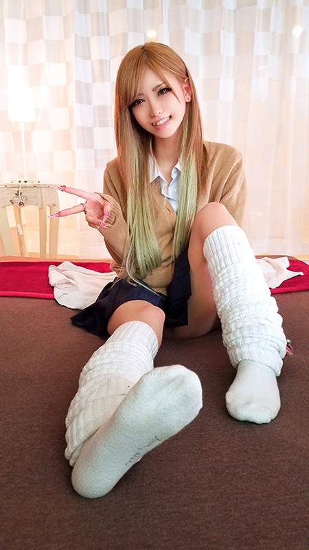 【VR】美脚の敏感スレンダーギャルに【スク水・制服・ルーズソックス】を着させて【コスプレSEX】！猛烈に突きまくりパンツやルーズソックスに特濃ザーメン発射！！ 永愛