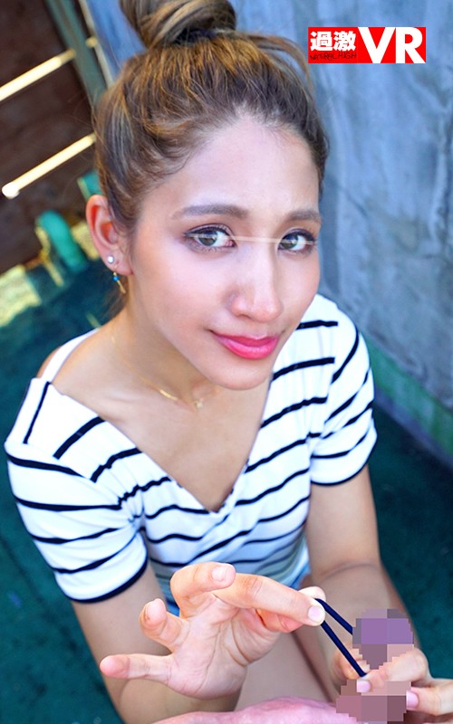 【VR】美女に小便ぶっかけVR 顔面直撃！変態妄想5シチュエーション