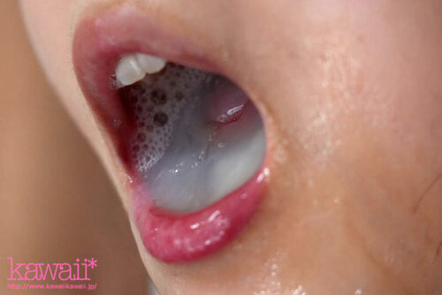 委員長は白く汚されたい～制服美少女の変態妄想ザーメントランス～濃厚ドロドロ大量精液ネバスペ 怒涛の大乱交ぶっかけ59発 日向なつ