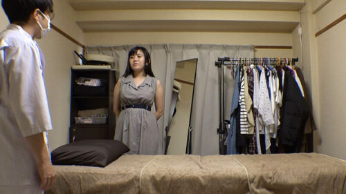 媚薬オイルマッサージ 痴●盗撮＆中出し素人娘VOL.48 超強力媚薬を配合したマッサージオイルを施術中に知らずに塗りこまれたオンナは、身体の火照りに驚き、チ○ポを欲しがる自分に戸惑い、垂れ出したマン汁に恥ずかしがりながらも生ハメ中出しまで欲してしまう！