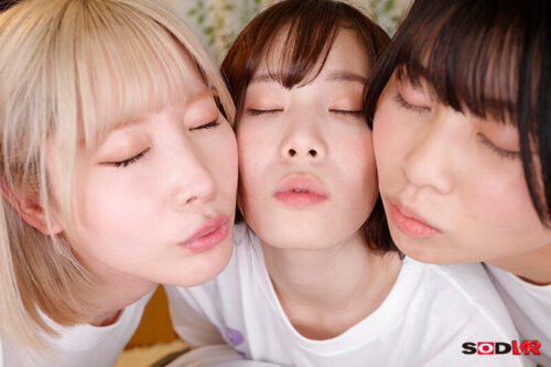 【VR】夢のマイホームで2人きりの同棲生活を始めるはずが彼女の妹たち（妹×3）がいきなり押し寄せて来た！妹たちの誘惑に負けて彼女に内緒で大乱交ハーレム