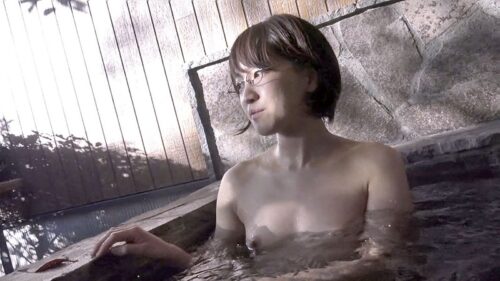 人妻湯恋旅行119