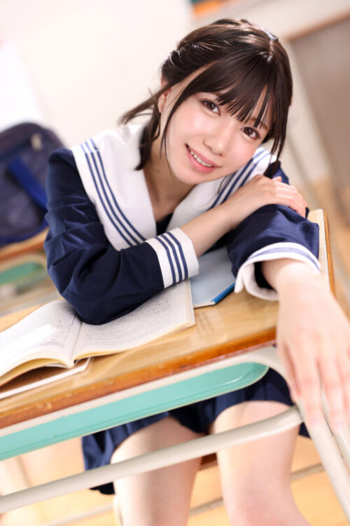 小悪魔挑発美少女 日向由奈