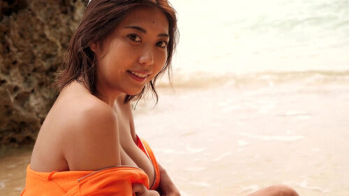 日焼け後のGカップ 松岡凛