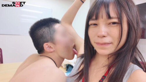 【特典版】SOD女子社員 制作部 中途1年目 岡島明来（24） 工口勉 初AV成果報告