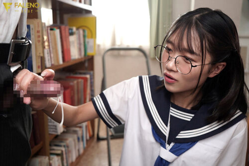 真面目で大人しい教え子のエスカレートするパンチラ誘惑に負けて放課後ラブホで 滅茶苦茶セックスした…。 生田さな