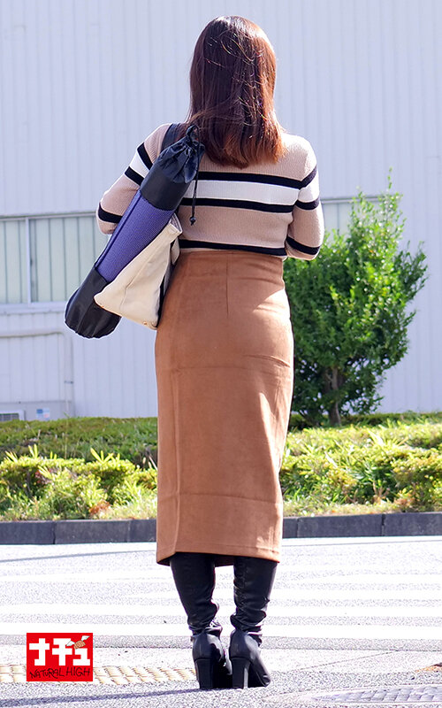 スカート巾着尻で助けを求められても我慢できない！誰かもわからずにチ○ポをブチ込まれ嫌がりながら絶頂する敏感女2