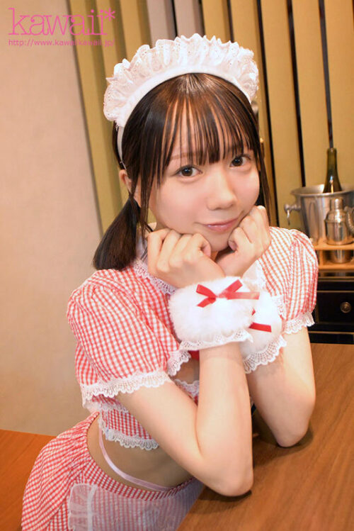 【VR】いいこ、いいこされたくて、何でもヤリすぎちゃう ちっちゃくて可愛い俺専用メイド 子供みたいで中出しするときの背徳感がヤバイんです! 日向由奈