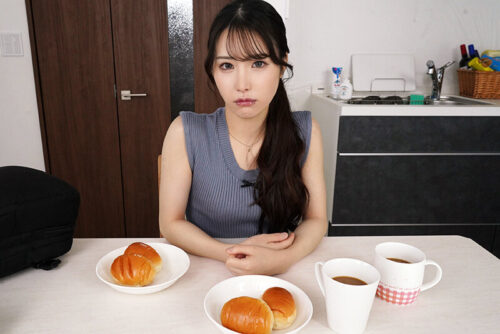 【VR】いつもは塩対応なのにスケベスイッチが入るとイチャラブモード全開で中出しSEXおねだりしてくるツンデレ彼女と同棲生活 望月りんね【8K】