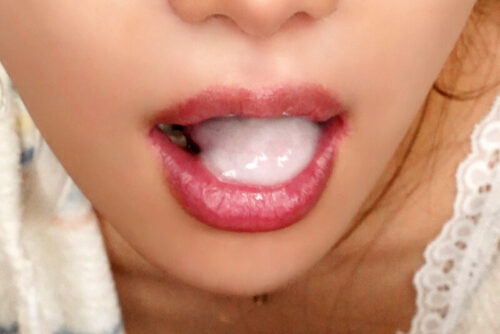 【VR】いつもは塩対応なのにスケベスイッチが入るとイチャラブモード全開で中出しSEXおねだりしてくるツンデレ彼女と同棲生活 望月りんね【8K】