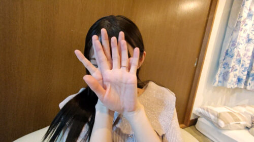 料理も作ってくれるし中出しもさせてくれる隣の部屋の世話焼き人妻 みずきさん