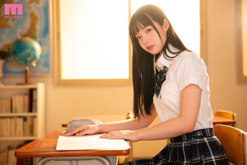 【VR】青春の記憶を上書きしてくれる学校イチのアイドルは、僕だけの彼女。 ももちゃんと2人、放課後はじめてのラブホお泊りデートで濃厚で幸せな思い出性交VR 井上もも