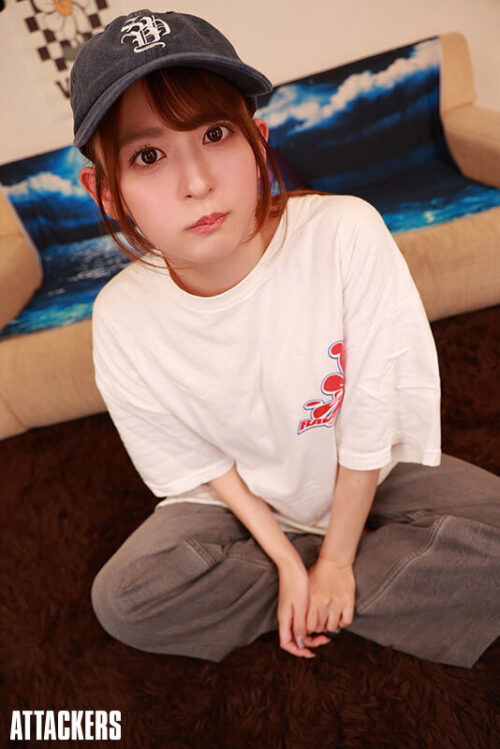 【VR】いつの間にか大人のカラダになっていたボーイッシュな幼馴染に「セックスの練習相手になってよ」と言われた僕。8KVR 梓ヒカリ