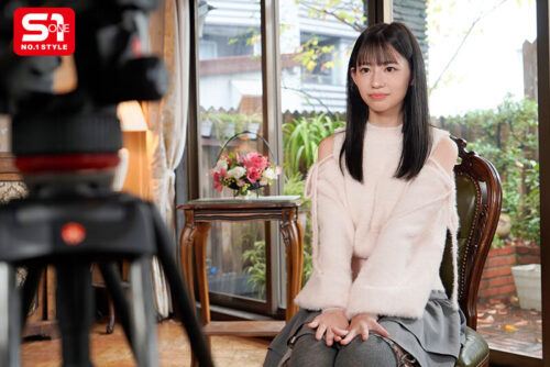 そのウブなカラダ、開発しちゃおうよ。 未完成少女の性感に 初体験3本番 早坂奏音