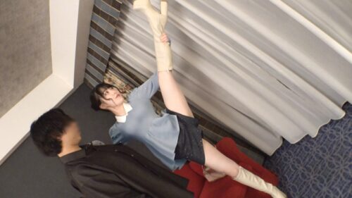 「真っ白な肌には決まってピンクなチクビ！パティシエを生業にする彼女の夜の姿は超がつくほどド変態！！最後はザーメンを進んでごっくんしてくれましたw マジ軟派、初撮。 2288」