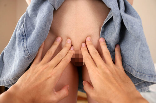 【VR】パイパンの幼い女の子 ～可愛いお口の由奈ちゃんにボクはたくさん精子を飲ませる～ 日向由奈