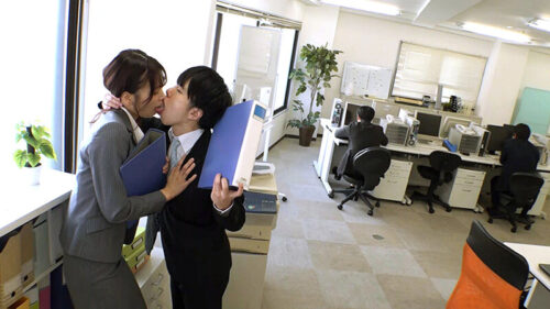 170cmの長身OLを社内痴●したら…実はむっつりスケベの言いなり娘だったのでそのまま輪●残業お願いしました！【長身精飲娘・美波さん23歳】 前田美波