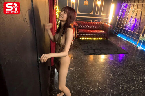ガチムチ男まみれのおま●こイカセ部屋に10時間とじ込められたプチカワ少女 未歩なな