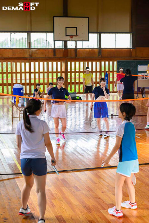 マジックミラー号 大自然の中で育った田舎女子〇生に大人の保健体育！恋愛よりも部活に勤しむ健康的なスポーツ少女10名収録！